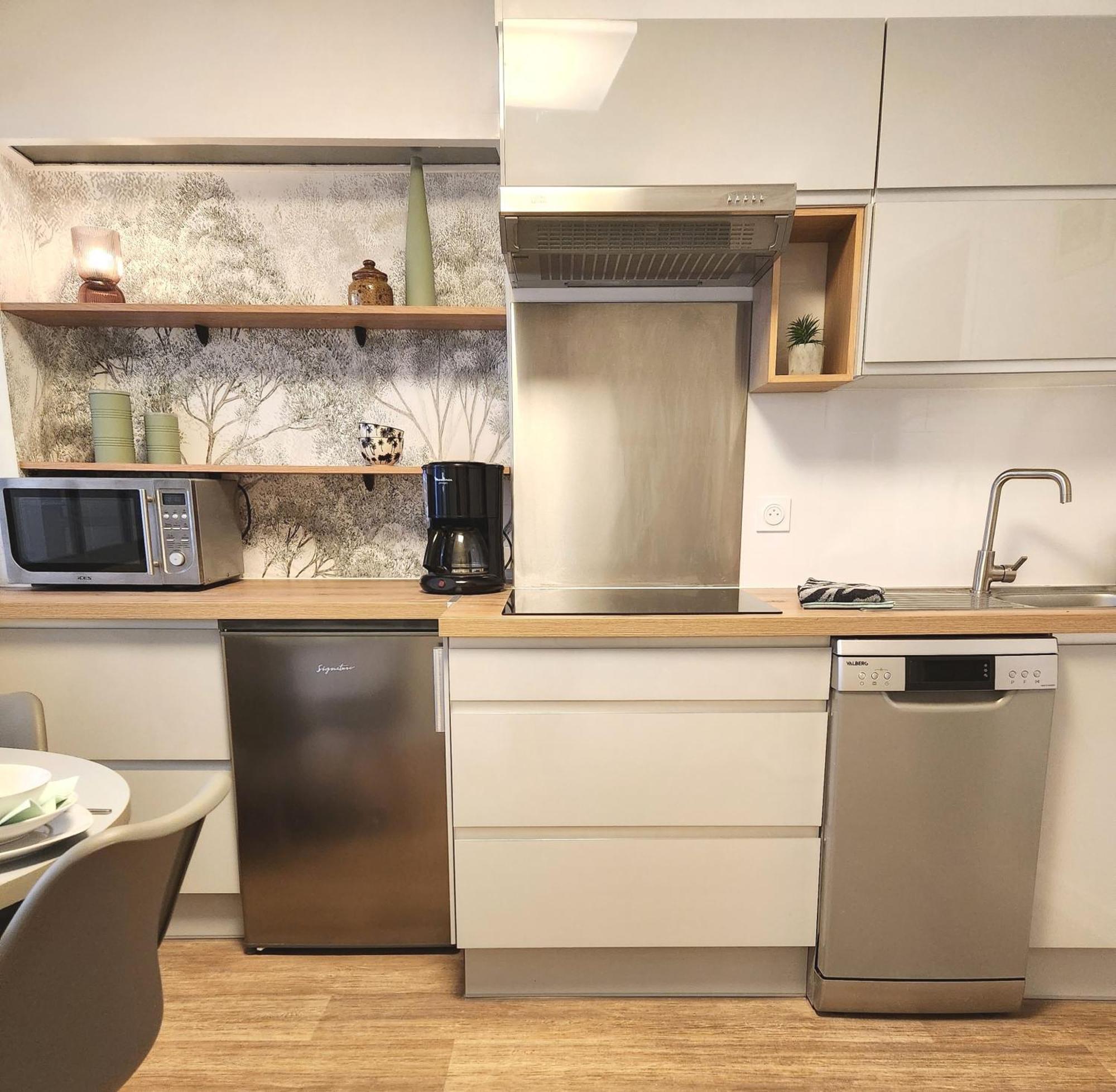 Appartements Epicurieux Hyper Centre Ville, Calme - Sejouraixlesbains อิกซ์เลส์แบ็งส์ ห้อง รูปภาพ