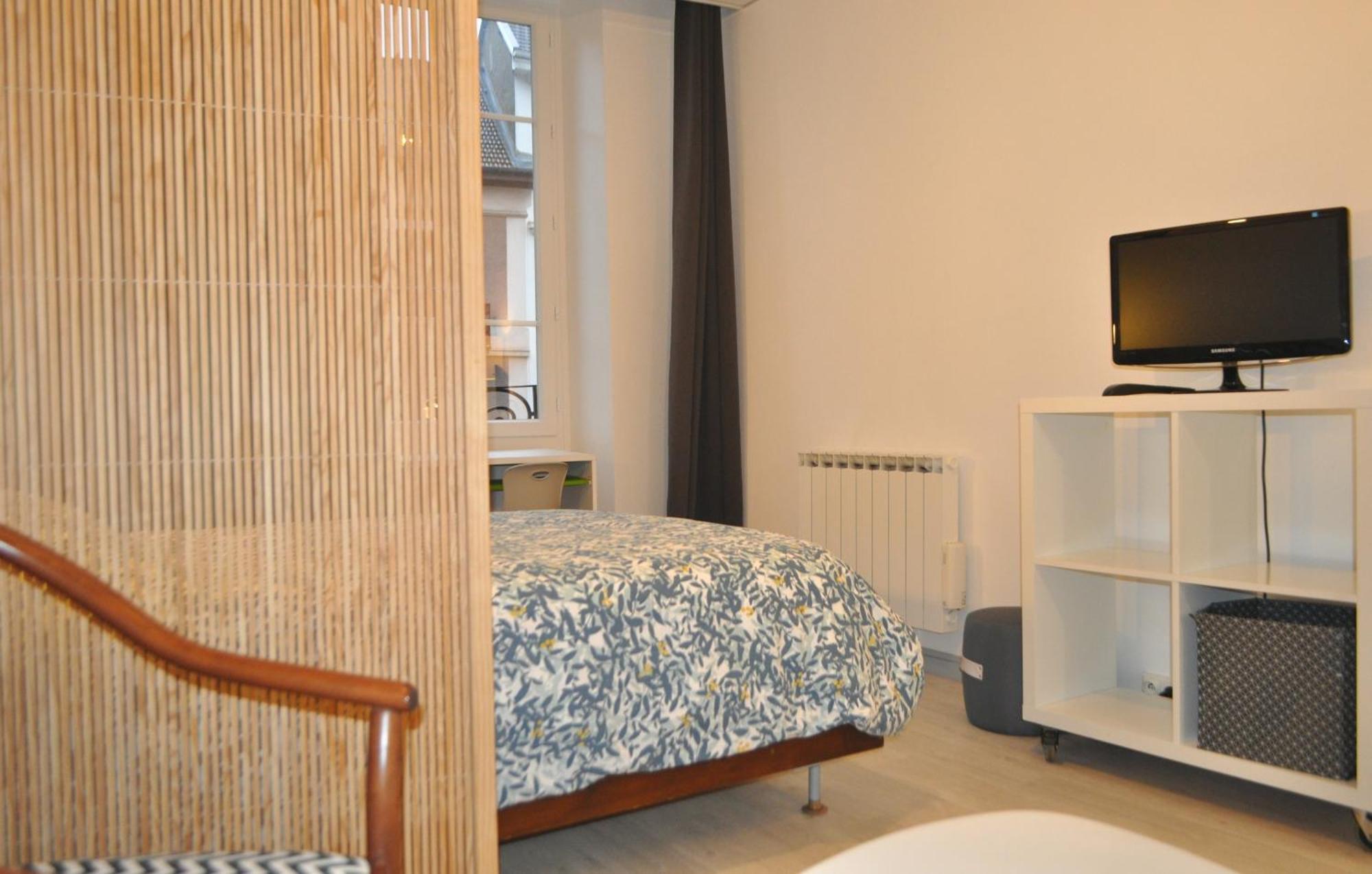 Appartements Epicurieux Hyper Centre Ville, Calme - Sejouraixlesbains อิกซ์เลส์แบ็งส์ ห้อง รูปภาพ
